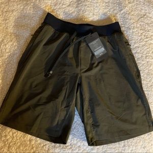 Fabletics ‘The Franchise Short’